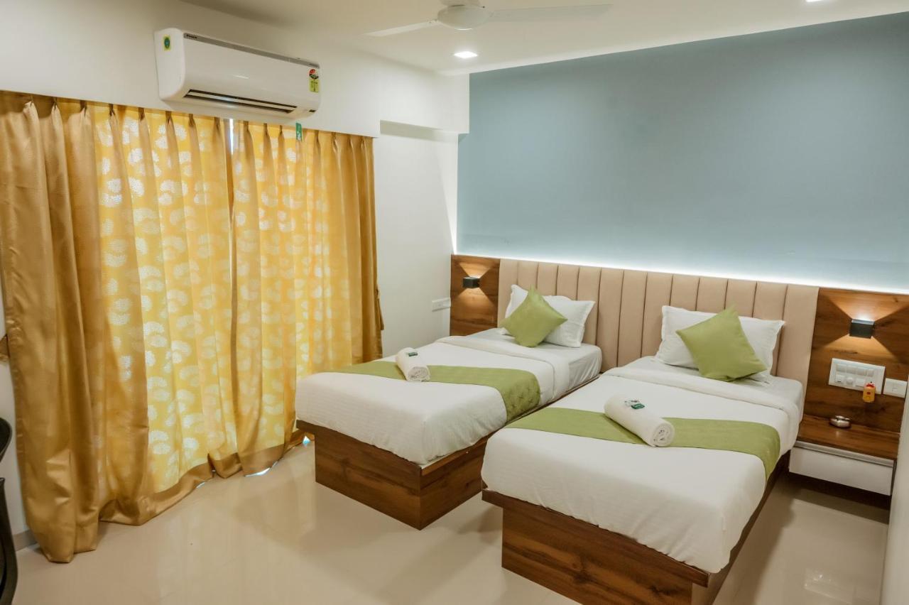Hotel Heraa International Mangalore Exterior photo